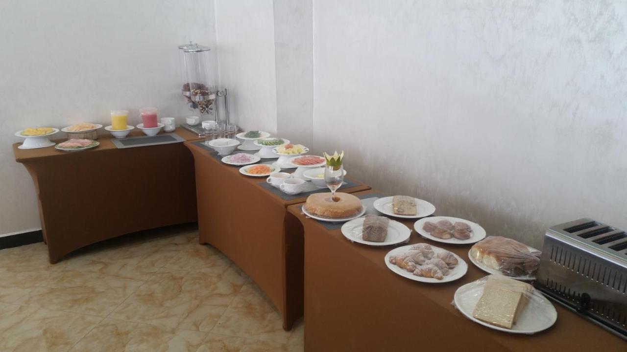 Marcen Addis Hotel Экстерьер фото