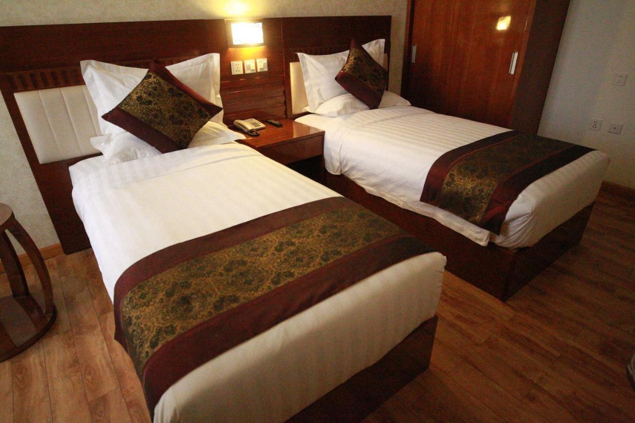 Marcen Addis Hotel Экстерьер фото